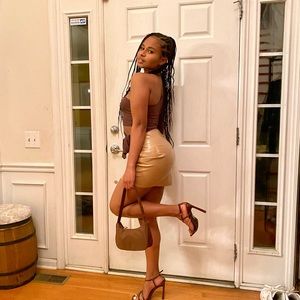 Meet your Posher, Janitza